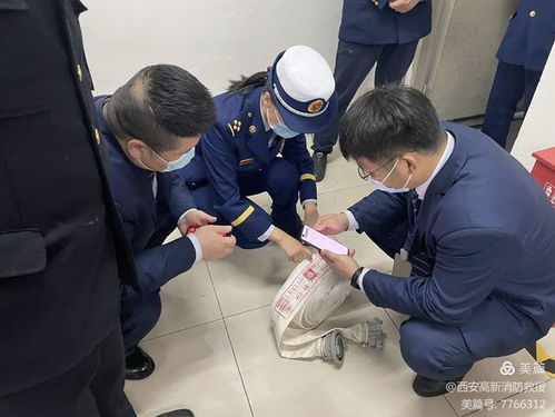 借力 3.15 高新消防救援大隊聯(lián)合高新市場監(jiān)管局開展消防產(chǎn)品專項檢查